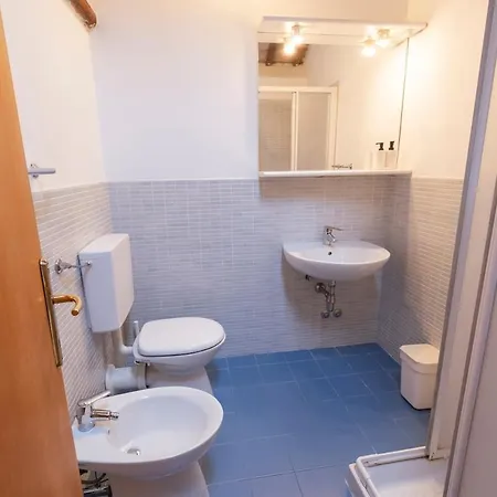 Easy Solutions - Damiano Chiesa - Rm Homes Apartment