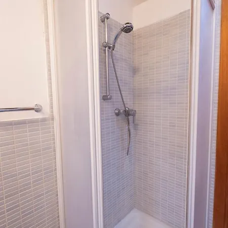 Easy Solutions - Damiano Chiesa - Rm Homes Appartamento