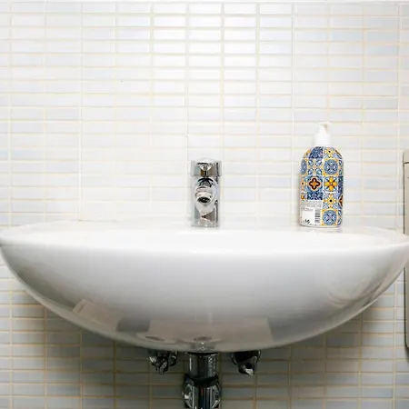 Easy Solutions - Damiano Chiesa - Rm Homes