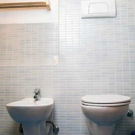 Easy Solutions - Damiano Chiesa - Rm Homes Appartamento Padova